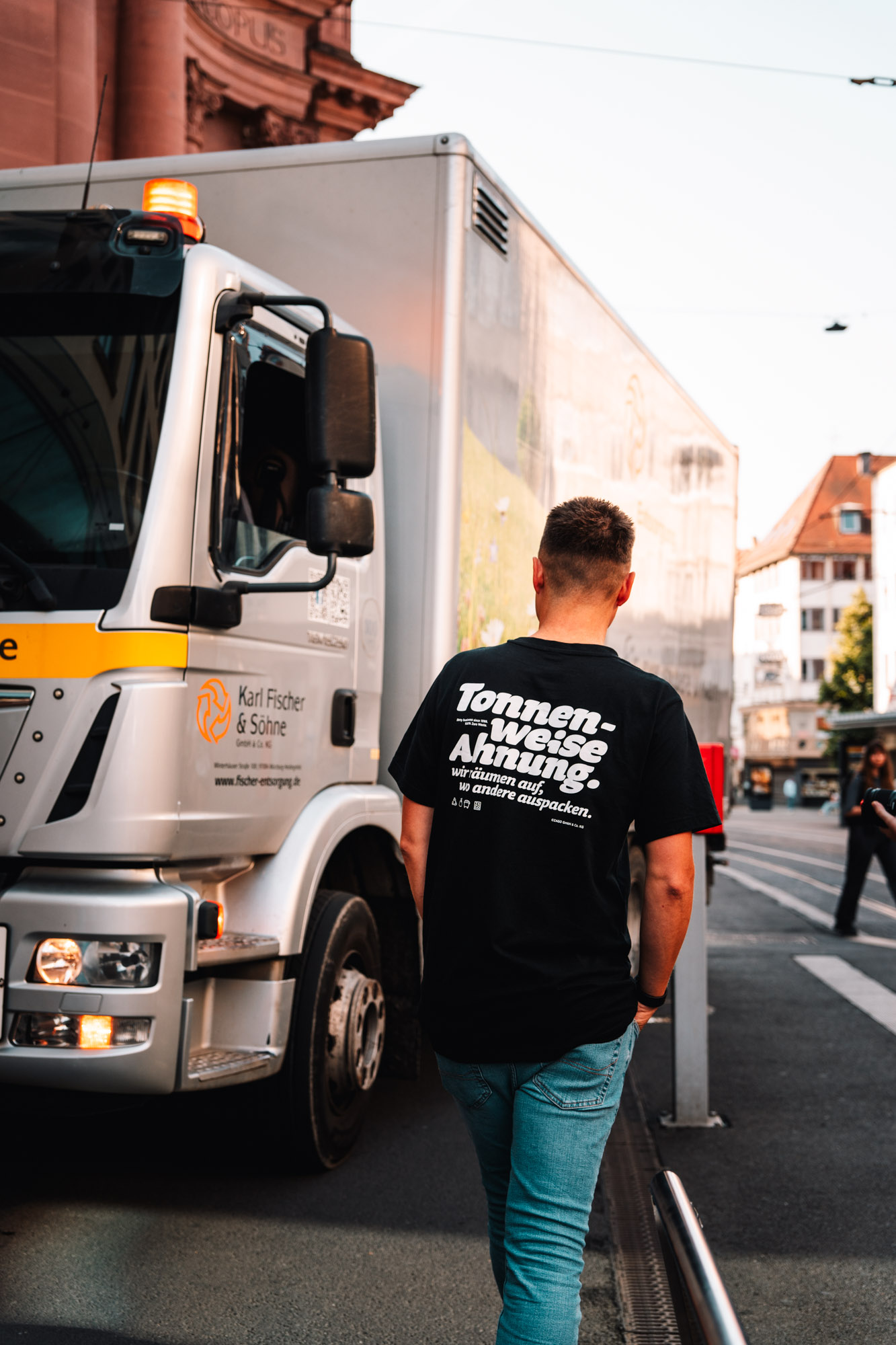 ZAGO-Shirt „Tonnen weise Ahnung“